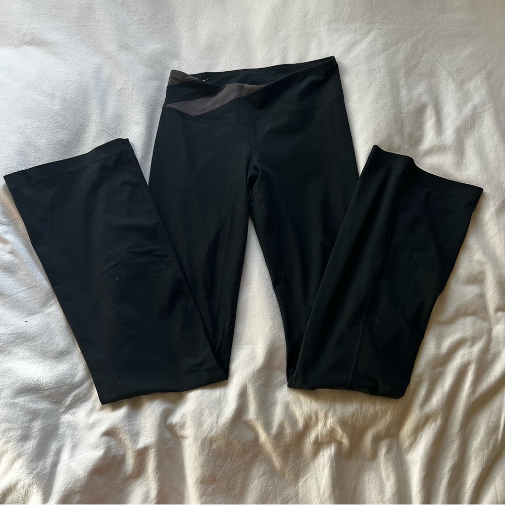 Black Under Armour Yoga Pants
